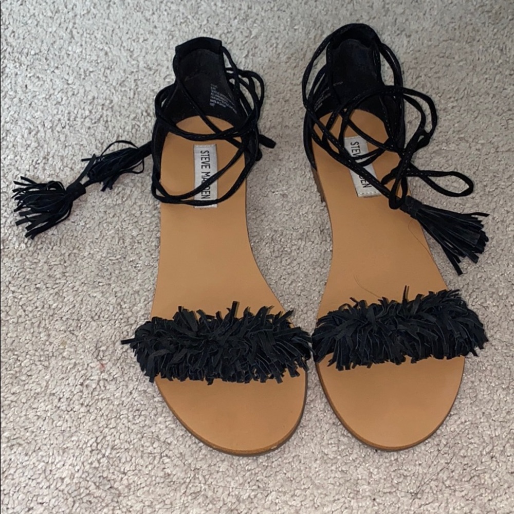 Steve Madden black sandals✨
